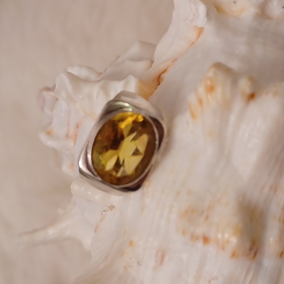 Citrine ring. - Picture 2 of 9